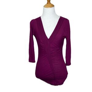 ELLE Deep V neck Fitted Textured Purple Plum Stretch Blouse Size XS Womens